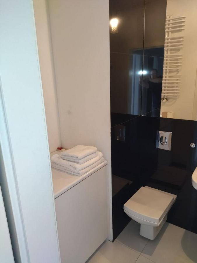 House4You Apartament Sakura Airport Chopin Warsaw Ngoại thất bức ảnh